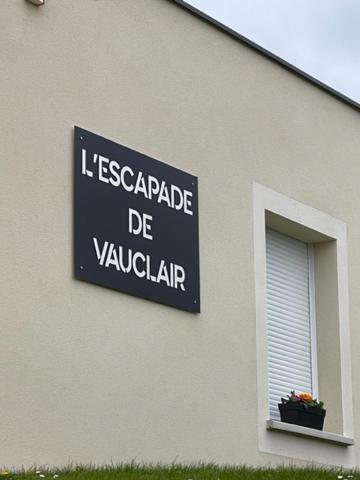 Escapade De Vauclair